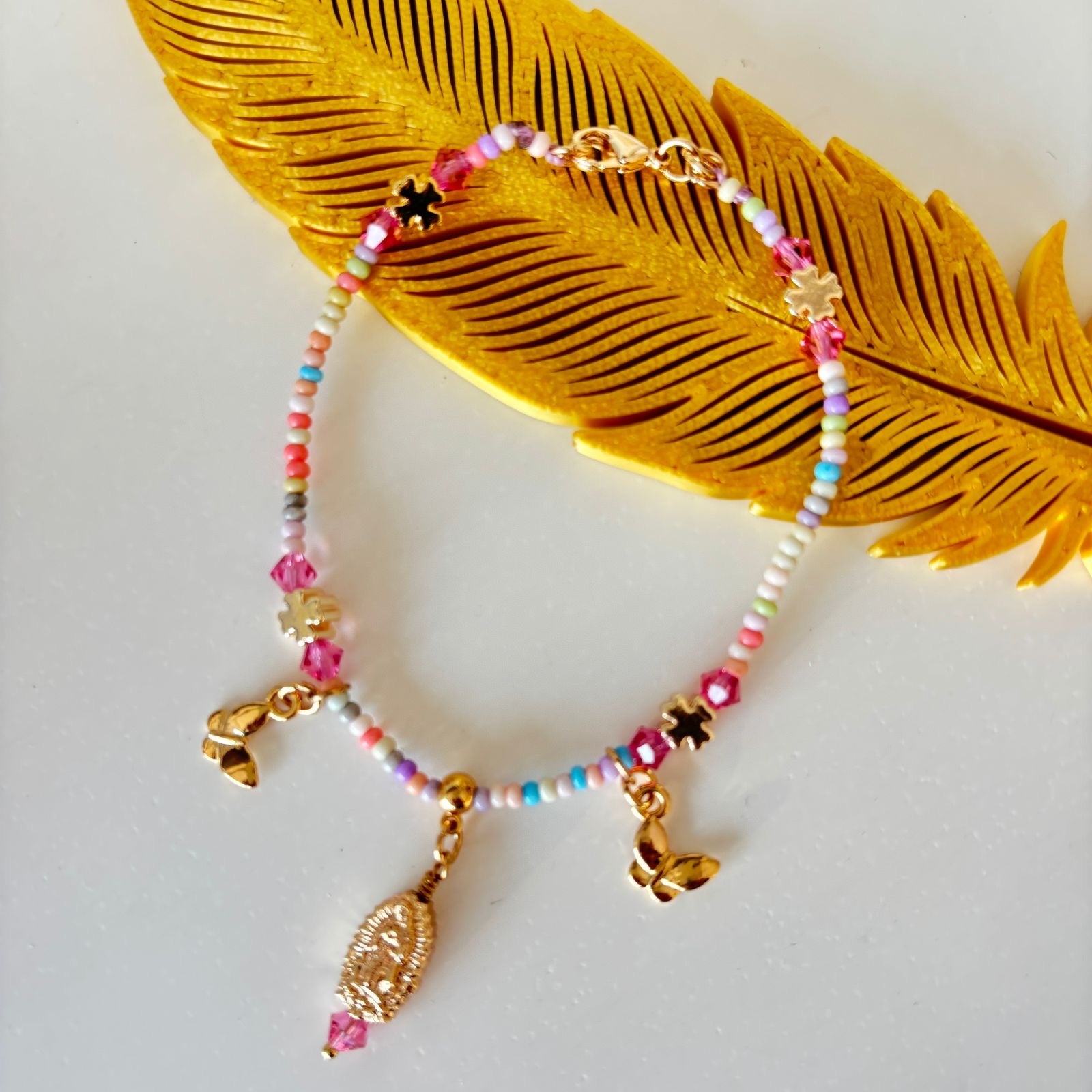 Pulsera Cuídame Virgencita de Guadalupe (Para Niña)