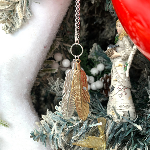 Collar Plumas de la Abundancia y Éxito